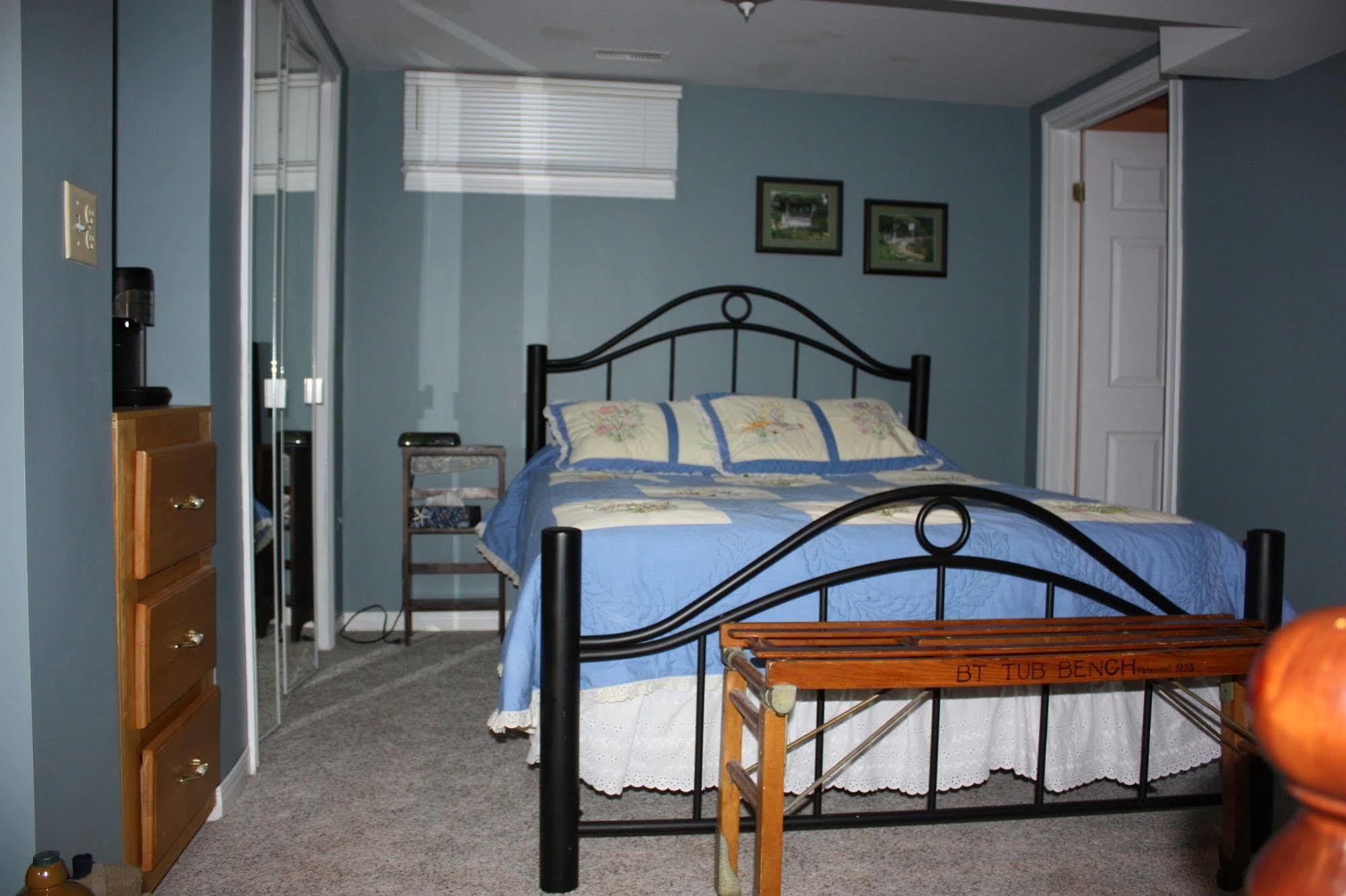 Carrousel Bed & Breakfast Cayuga Luaran gambar